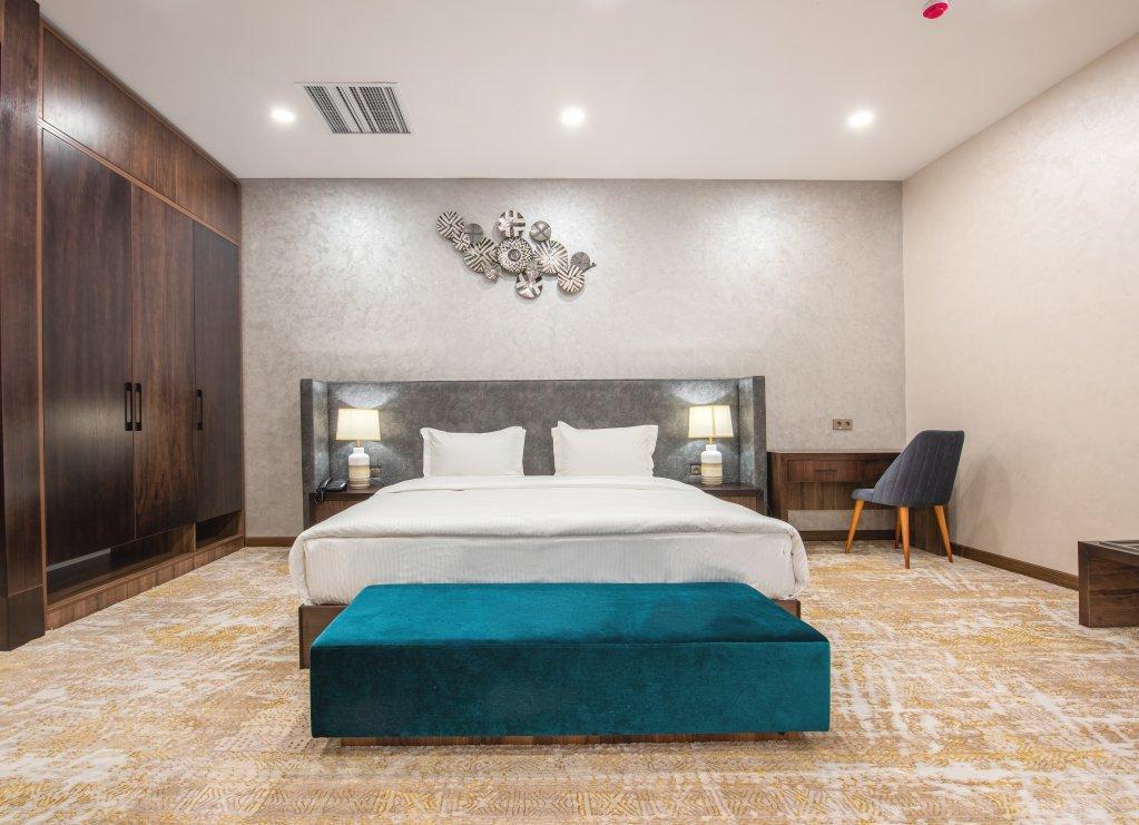 ホテル Wyndham Garden タシュケント エクステリア 写真