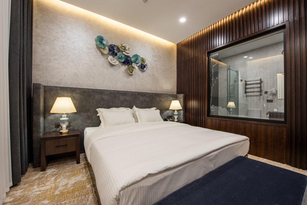 ホテル Wyndham Garden タシュケント エクステリア 写真